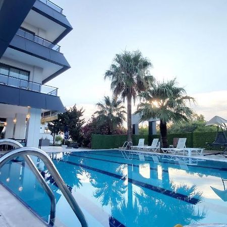Palmila Butik Otel 锡利夫凯 外观 照片