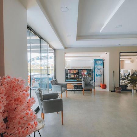 Palmila Butik Otel 锡利夫凯 外观 照片