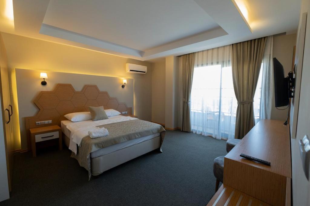 Palmila Butik Otel 锡利夫凯 外观 照片