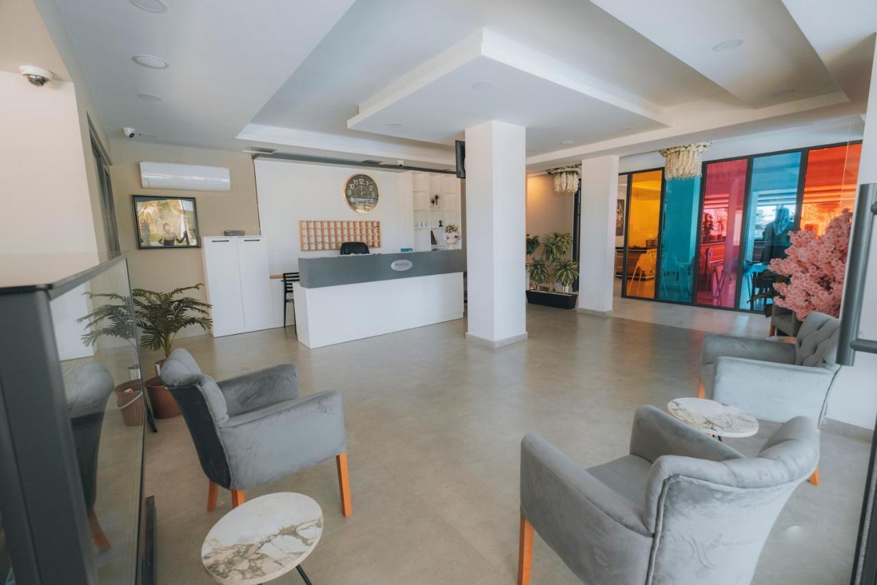 Palmila Butik Otel 锡利夫凯 外观 照片